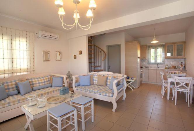 Aeolia Villas Κάρυστος Δωμάτιο φωτογραφία